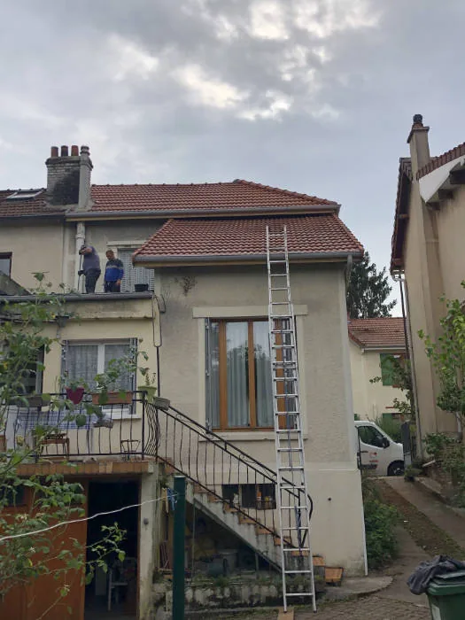 Pavillon après la rénovation complète de sa toiture